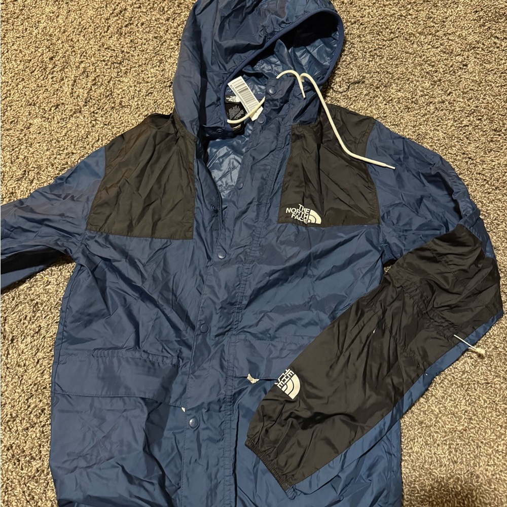 The North Face Men's Windbreaker